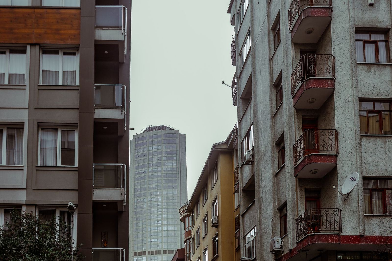 İstanbul Gaziosmanpaşa mimarlık ve inşaat hizmetleri — DAB